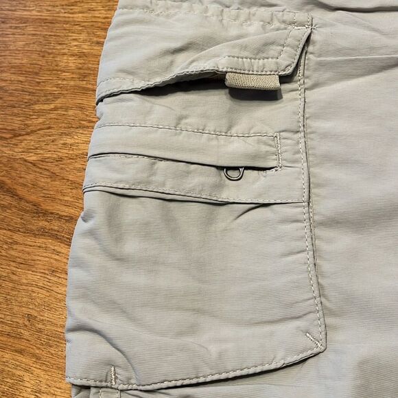 REI Gray Cargo Shorts with Durable Construction - Picture 4 of 6